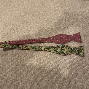 Camo reversible bow tie